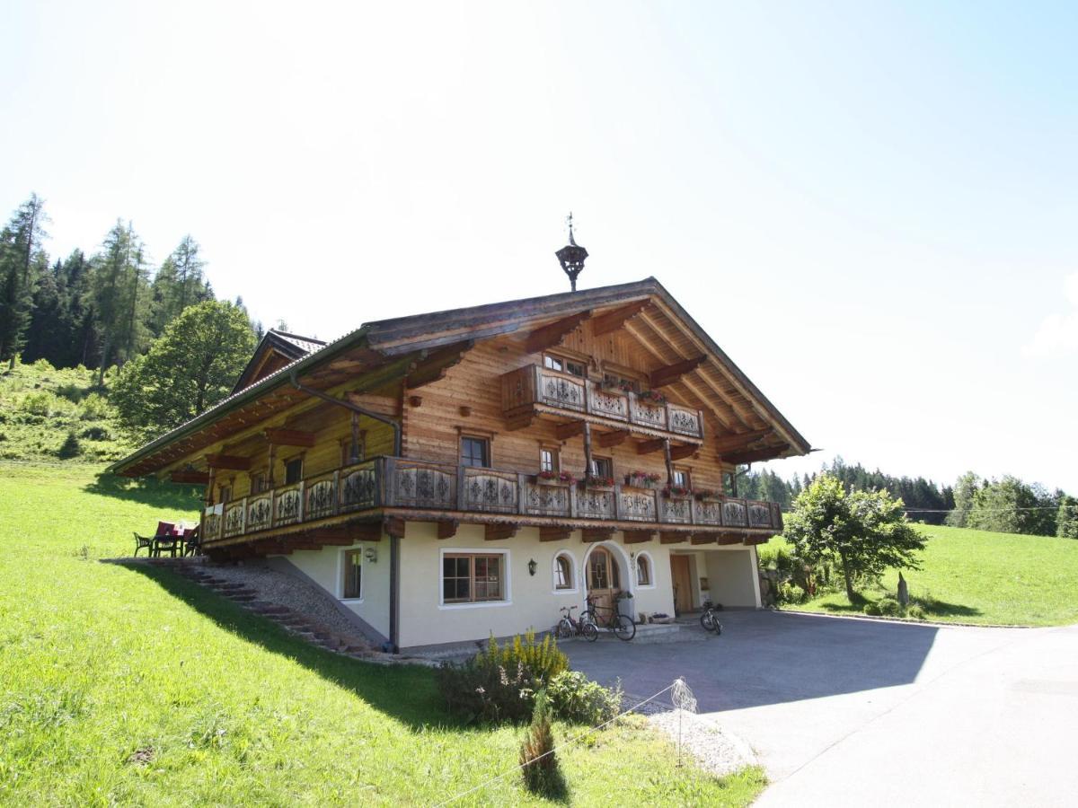 Villa On A Courtyard Near The Ski Area In Salzburg Eben Im Pongau Eksteriør bilde