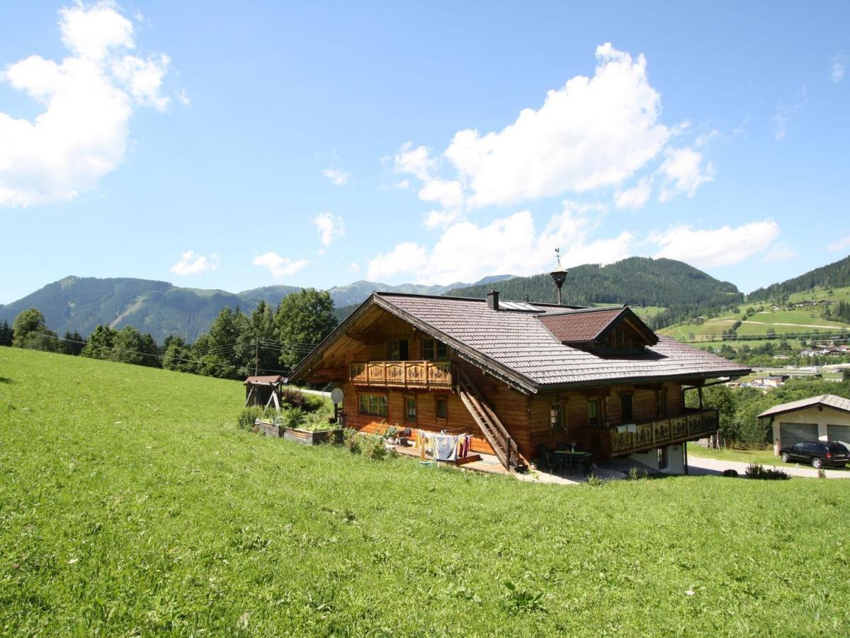 Villa On A Courtyard Near The Ski Area In Salzburg Eben Im Pongau Eksteriør bilde